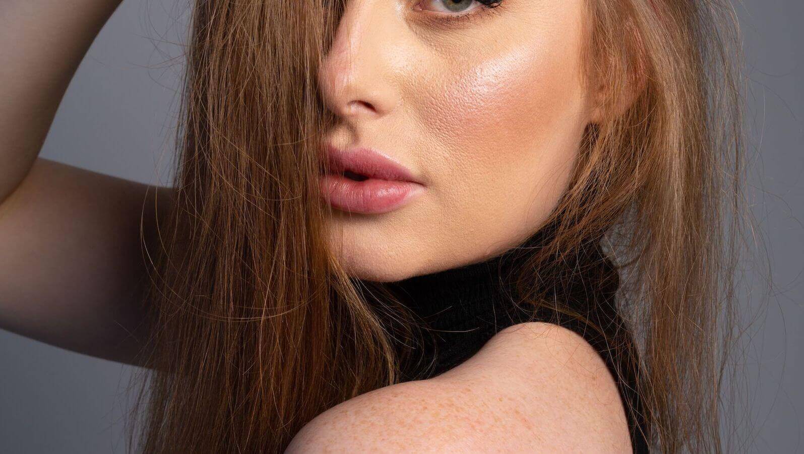 Dewy vs. Greasy: Why Your Glow Routine Is Causing Excess Shine